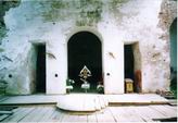 Фото алтарной части храма. 14.10.2004 г.